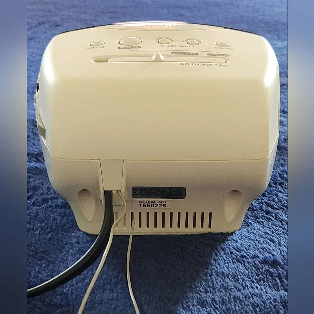 Sony Dream‎ Machine White Digital Alarm Clock ICF-C111